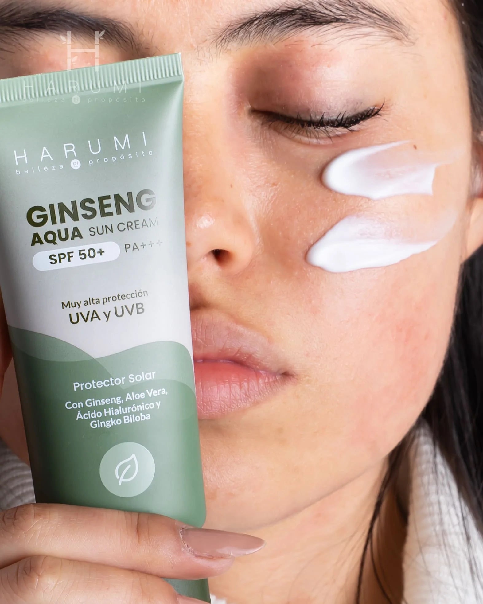 Harumi Ginseng Aqua Sun Cream SPF50