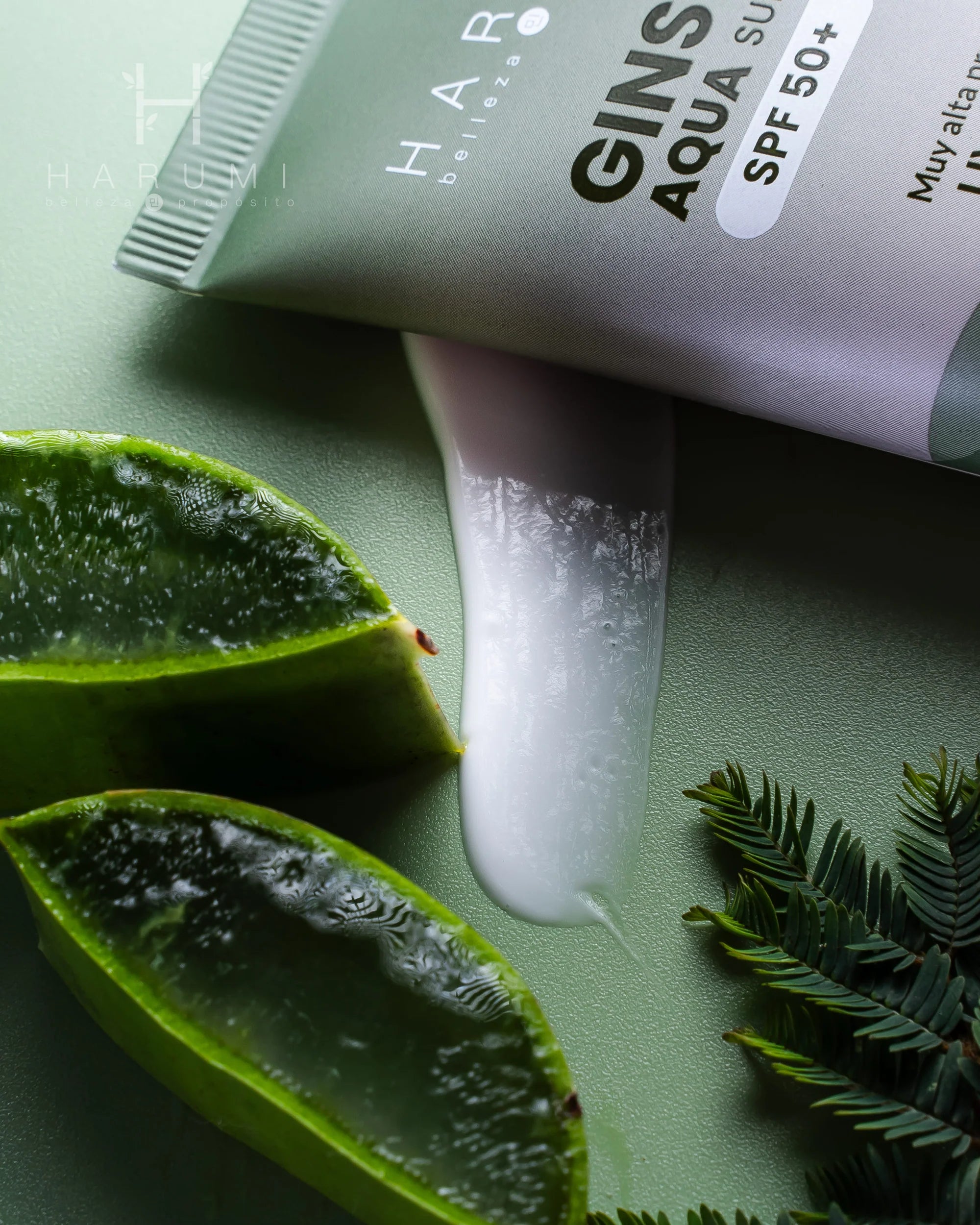 Harumi Ginseng Aqua Sun Cream SPF50